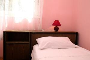 Apartments by the sea Vinisce, Trogir - 4892