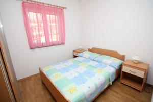 Apartments with WiFi Seget Vranjica, Trogir - 4870