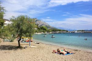 Apartments by the sea Duce, Omis - 2758