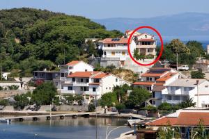 Apartments by the sea Kampor, Rab - 5034 - 3hvězdičkové hotely ve městě Rab