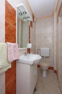 Apartments with parking space Supetarska Draga - Donja, Rab - 4966