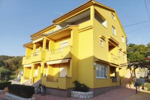 Apartments by the sea Kampor, Rab  4986