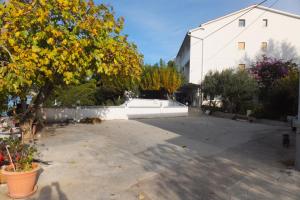 Apartments by the sea Supetarska Draga - Gornja, Rab - 5054 