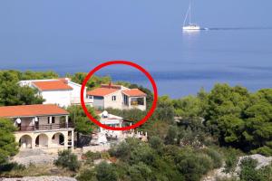 Seaside apartments with a swimming pool Rogac, Solta - 5183 