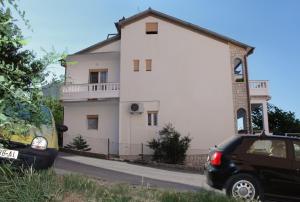 Apartments and rooms with parking space Palit, Rab - 5061 