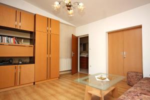 Apartments by the sea Supetarska Draga - Gornja, Rab - 5053