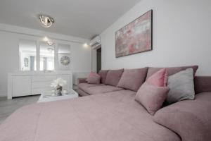 Apartments with parking space Banjol, Rab - 5041