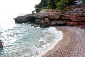 Apartments by the sea Ivan Dolac, Hvar - 5709