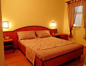 Apartments by the sea Drvenik Donja vala Makarska 6756