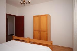 Apartments by the sea Kustici, Pag - 6449