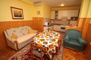 Apartments by the sea Maslenica, Novigrad - 6568