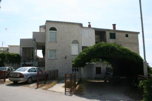 Apartments with a parking space Podgora, Makarska - 6646 