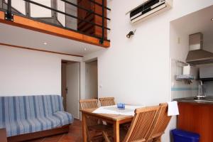 Apartments by the sea Gradac, Makarska - 6661