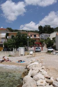 Apartments by the sea Podgora, Makarska - 6725