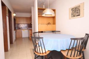Apartments by the sea Podgora, Makarska - 6805