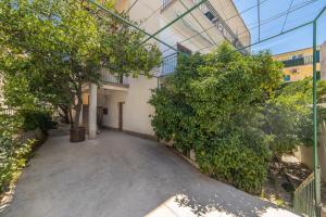 Apartments by the sea Podgora, Makarska - 6789 
