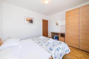 Apartments by the sea Podgora, Makarska - 6789