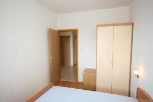 Apartments by the sea Mandre, Pag - 6518