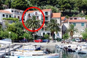 Apartments by the sea Podgora, Makarska - 6705 