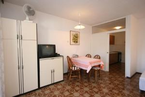 Apartments by the sea Mandre, Pag - 6515