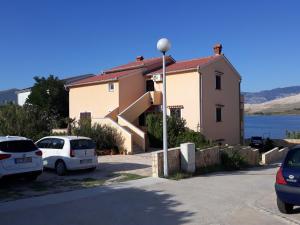 Apartments by the sea Pag - 6526