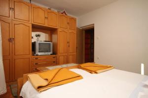 Apartments with parking space Baska Voda - Makarska - 6854