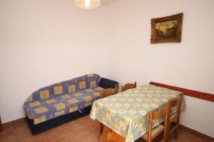 Apartments with parking space Povljana, Pag - 6468
