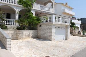 Apartments by the sea Stara Novalja, Pag - 6469