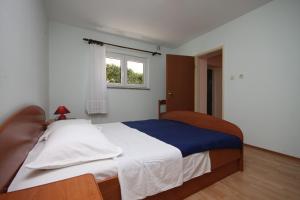 Apartments by the sea Stara Novalja, Pag - 6469