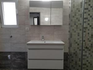 Apartments by the sea Stara Novalja, Pag - 6470