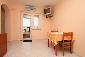 Apartments by the sea Stara Novalja, Pag - 6469