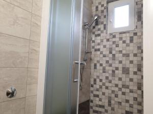 Apartments by the sea Stara Novalja, Pag - 6470