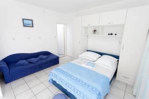 Apartments by the sea Podgora, Makarska - 6671