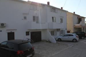 Apartments with a parking space Novalja, Pag - 6504 