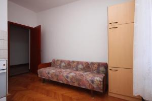 Apartments by the sea Kustici, Pag - 6449