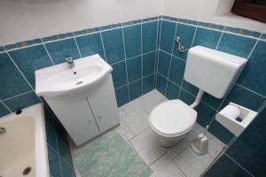 Apartments by the sea Kustici, Pag - 6449