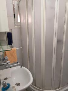 Apartments with parking space Pag - 6542