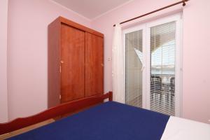 Apartments by the sea Stara Novalja, Pag - 6469