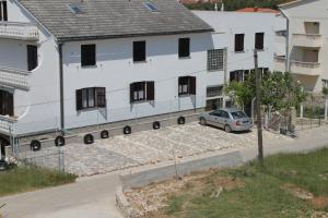 Apartments and rooms by the sea Povljana, Pag - 6476