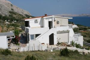 Apartments with a parking space Bosana, Pag - 6460 