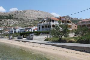 Apartments by the sea Metajna, Pag - 6497 