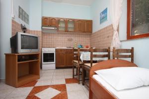 Apartments by the sea Metajna, Pag - 6497