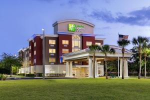 Holiday Inn Express Hotel & Suites Fort Pierce West, an IHG Hotel