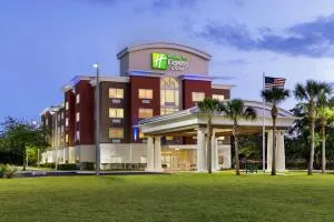 Holiday Inn Express Hotel & Suites Fort Pierce West by IHG - أوكيتشوبي