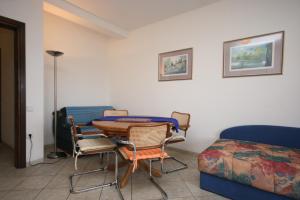 Apartments by the sea Mandre, Pag - 6537