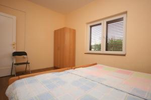 Apartments and rooms with parking space Starigrad, Paklenica - 6606