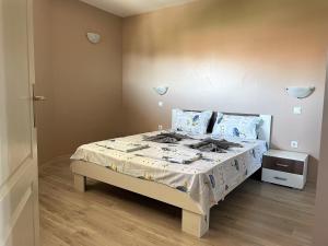 Cozy 1BD Apartment with a Lovely Sea View by Flat Mаnаger