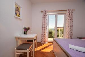 Apartments by the sea Starigrad, Paklenica - 6624