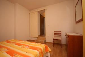 Apartments by the sea Podgora, Makarska - 6764