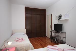 Apartments with parking space Podgora, Makarska - 6911